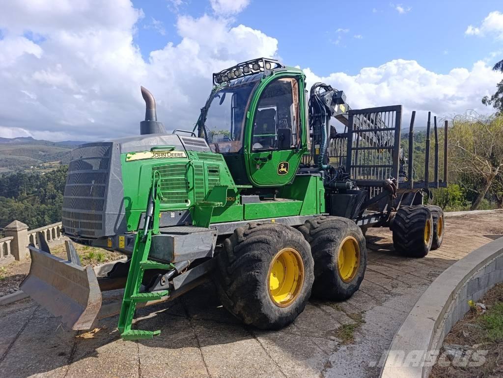 John Deere 1510G Forwarders