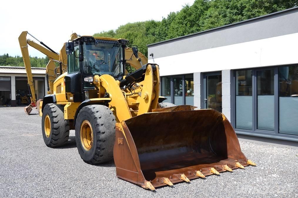 CAT 938 M Wheel Loaders