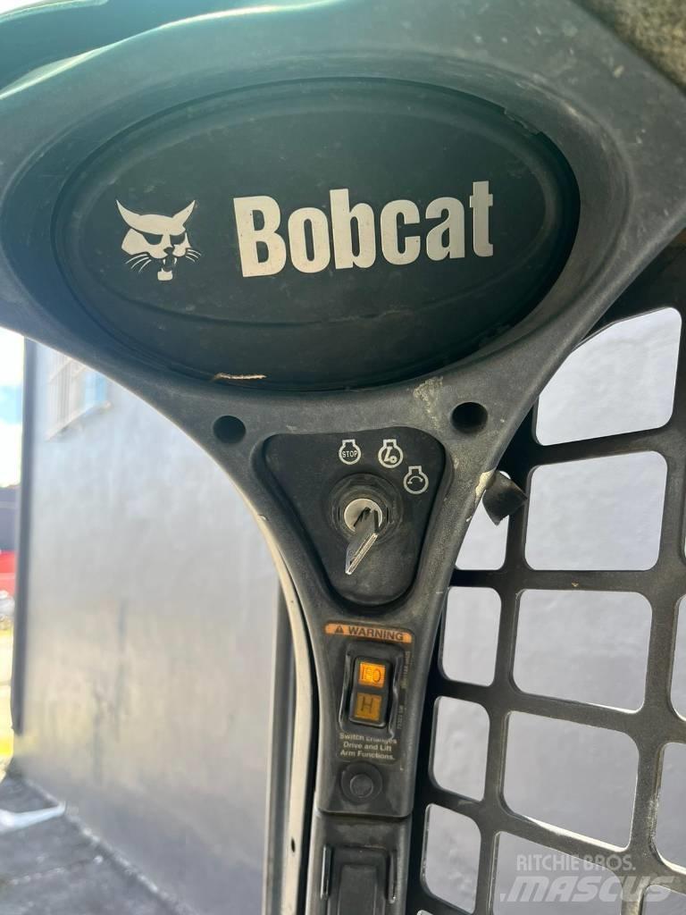 Bobcat T 550 Skid Steer Loaders