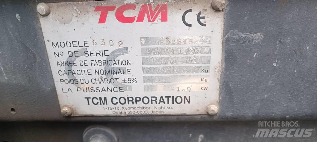 TCM FD25T3 Diesel Forklifts