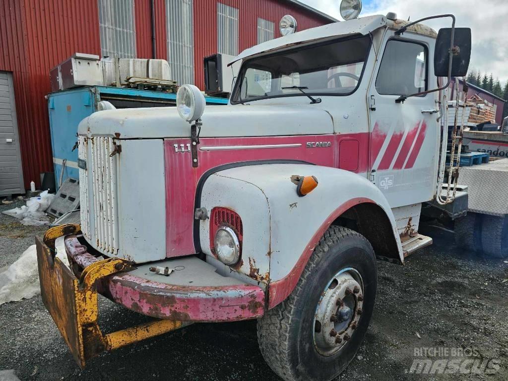 Scania 111 6x2 Cab & Chassis Trucks