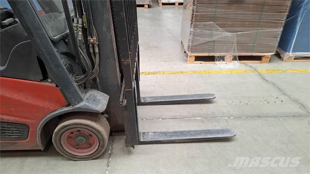 Linde E15 - 01 Other