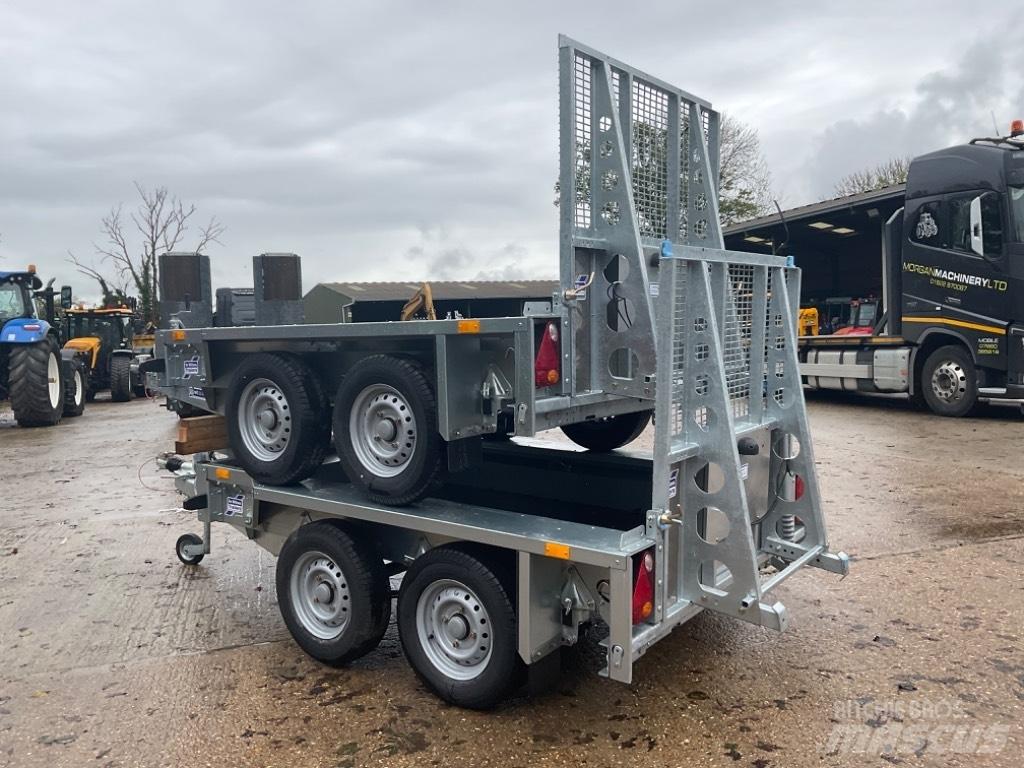 Ifor Williams GX 84 Lowboy trailer