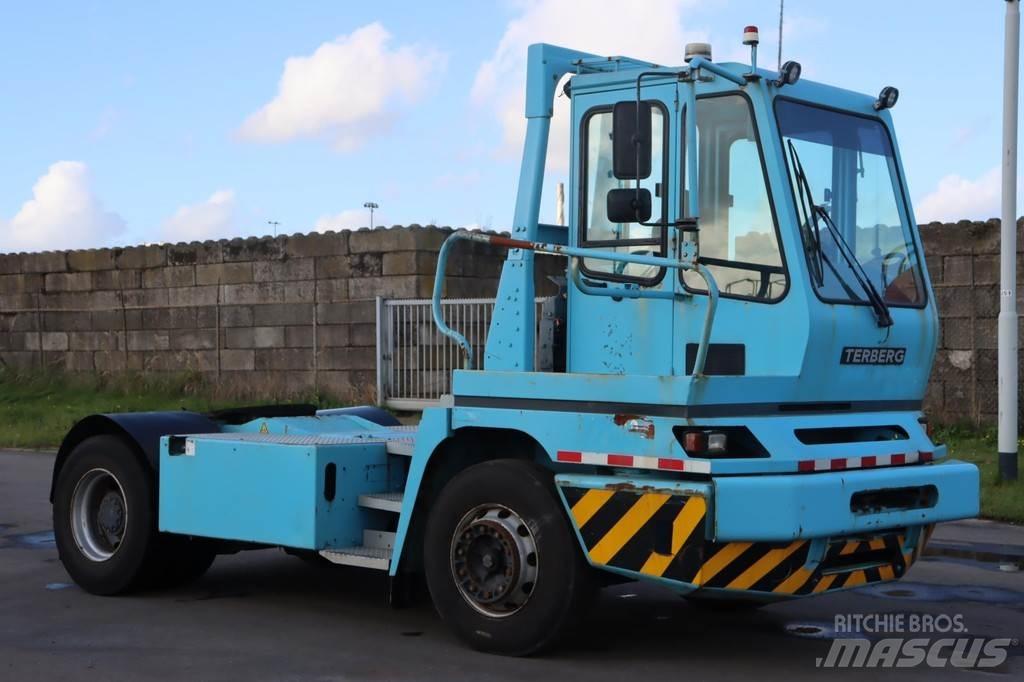 Terberg YT222 Shunt Trucks