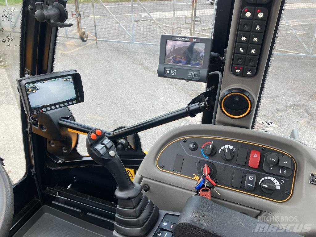 JCB TM320S Telehandlers for Agriculture