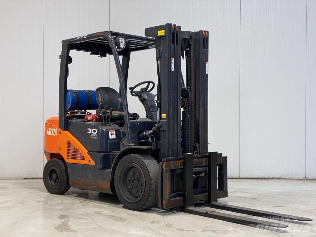 Doosan G30N-7 LPG trucks