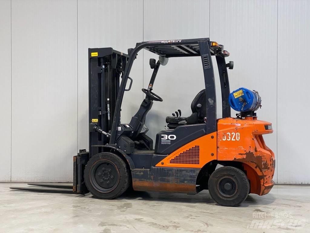 Doosan G30N-7 LPG trucks
