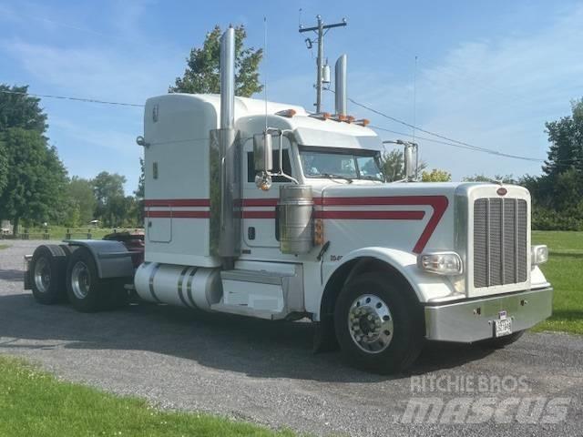 Peterbilt 389 Conventional Trucks / Tractor Trucks