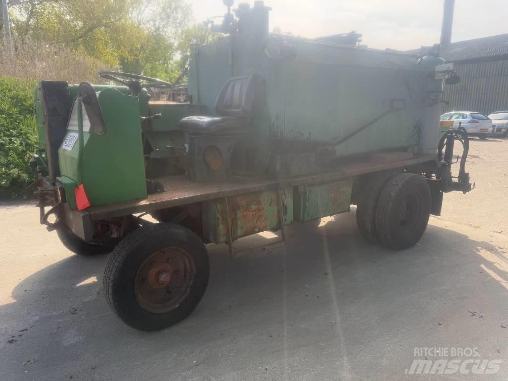 Hatz Onbekend Asphalt and Tar Sprayers and Sealers
