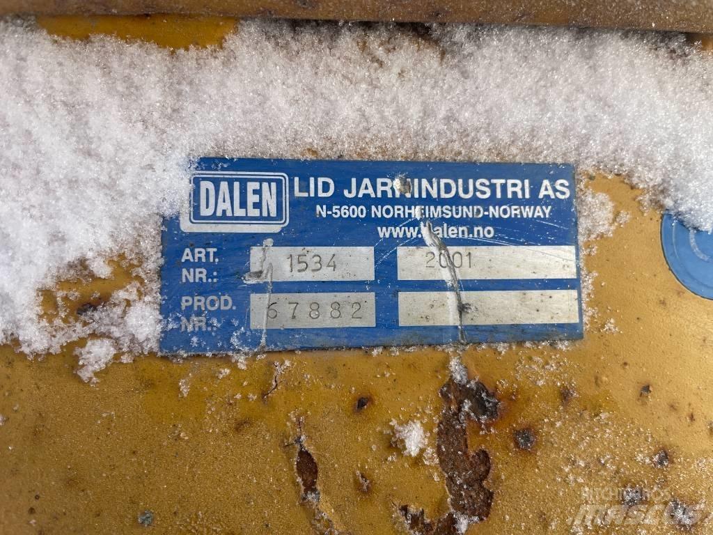 Dalen 1534 Sand And Salt Spreaders