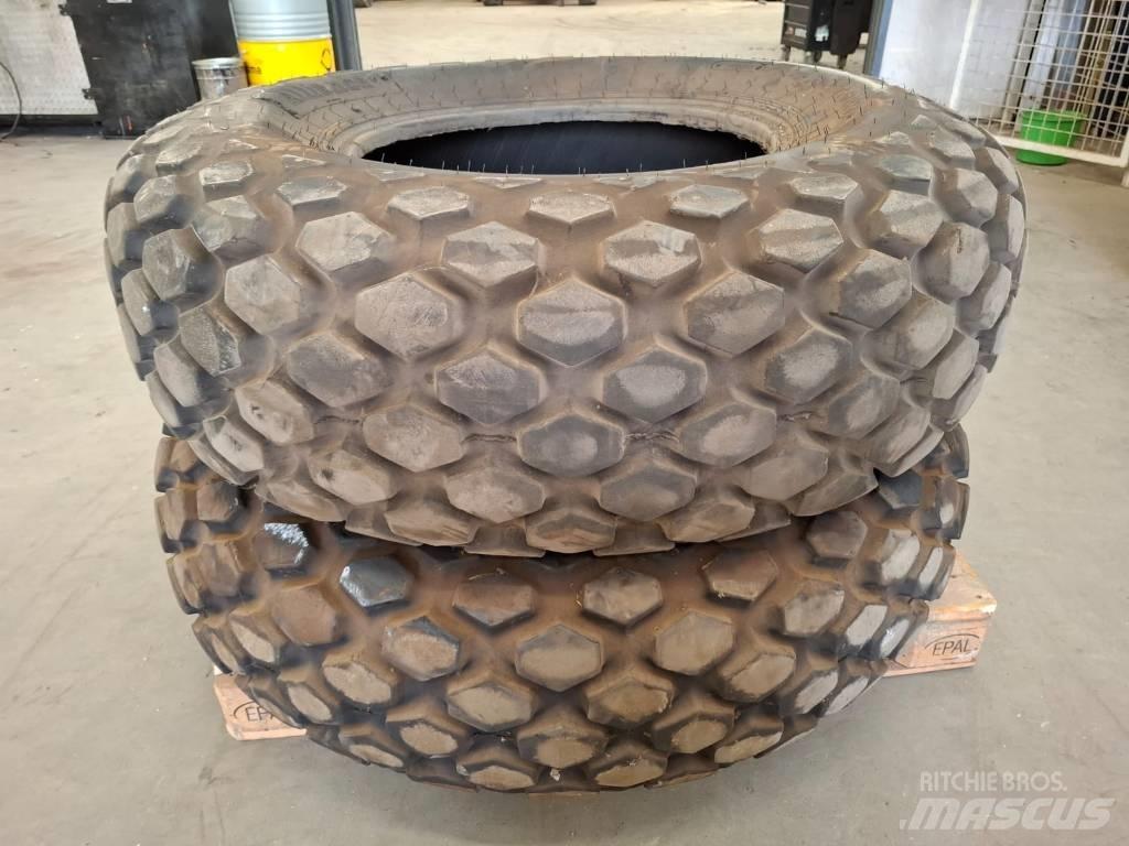 Alliance 16.9 - 24 Tires, wheels and rims