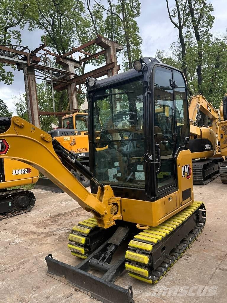 CAT CAT302 Mini Excavators <7t (Mini Diggers)