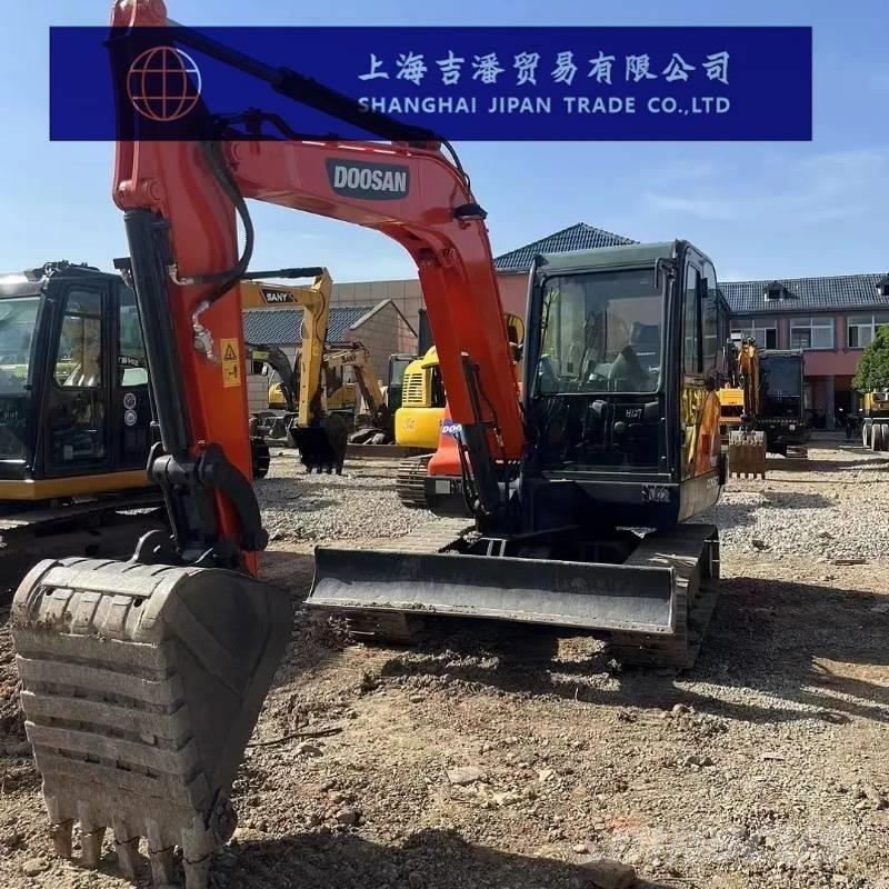 Doosan DX 60 Mini Excavators <7t (Mini Diggers)