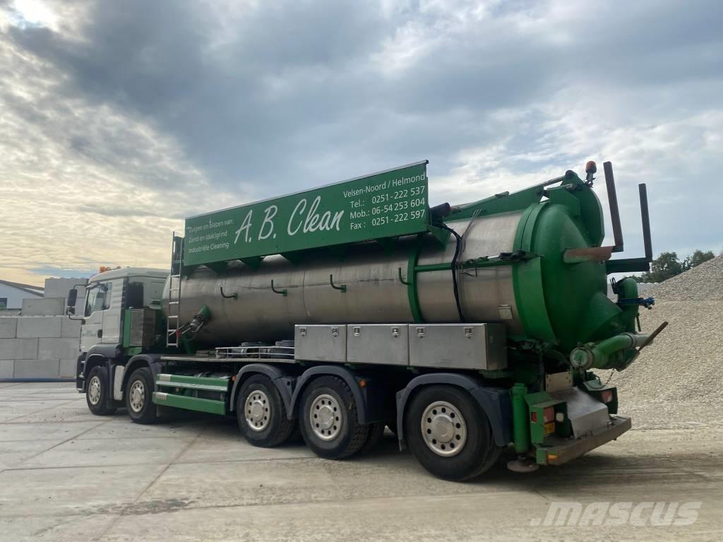 Amphitec Vortex 8000 Vacuum Trucks