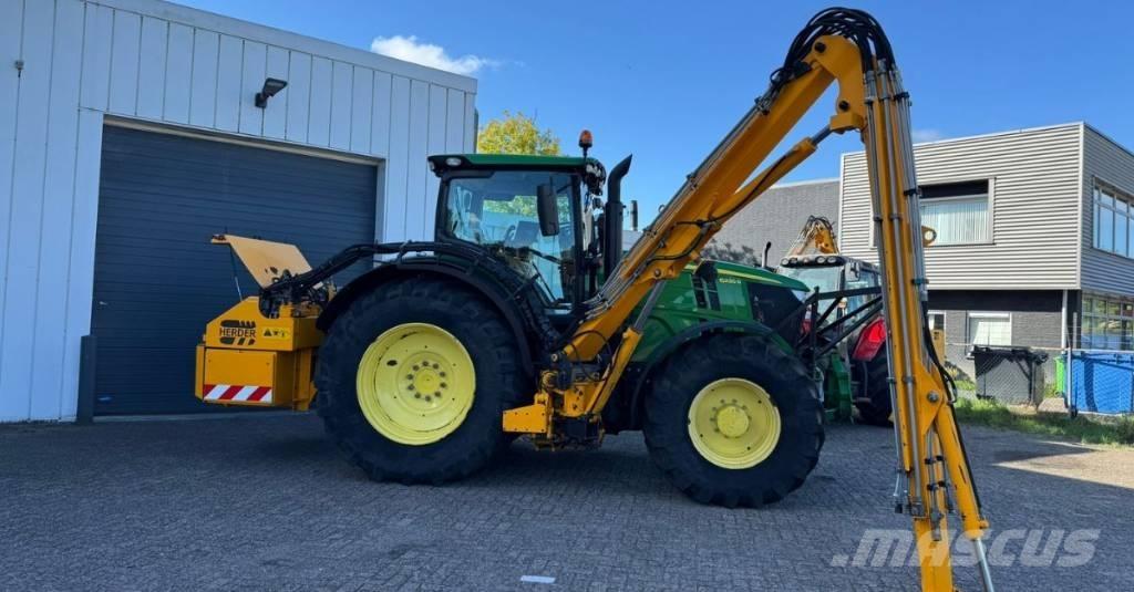 John Deere F 440 M Round Balers