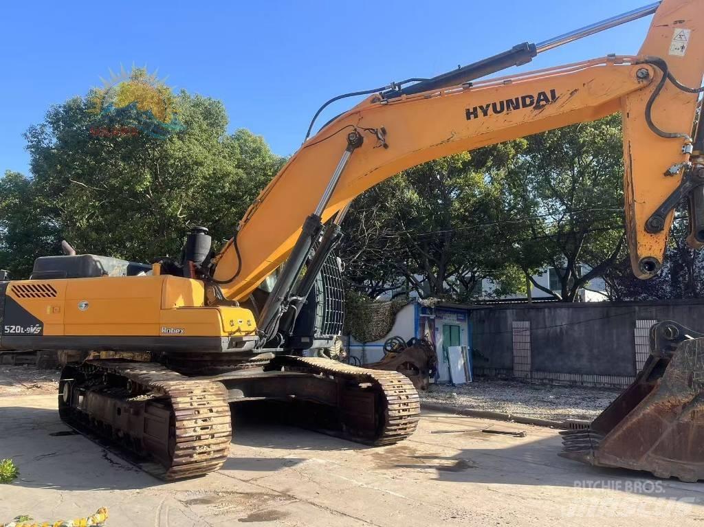 Hyundai 520L-9 VS Crawler Excavators