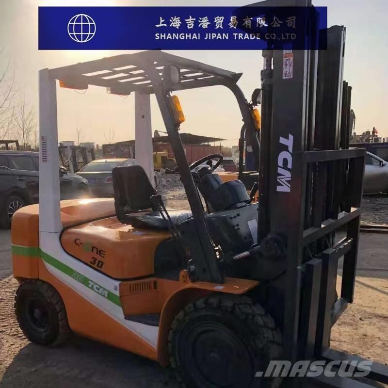 TCM 30 Diesel Forklifts