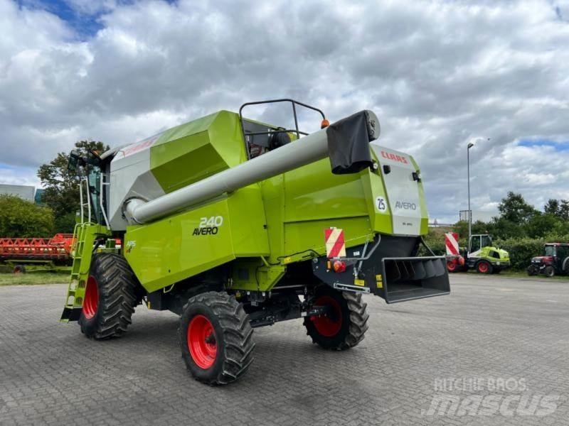 CLAAS AVERO 240 Combine Harvesters