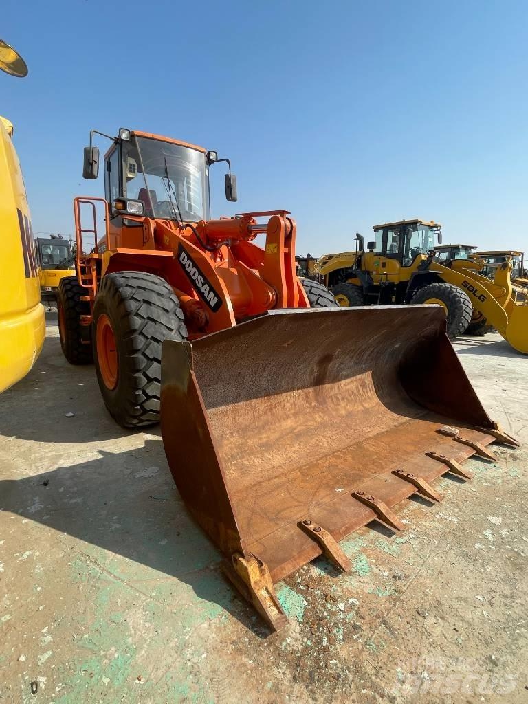 Doosan DL 505 Wheel Loaders