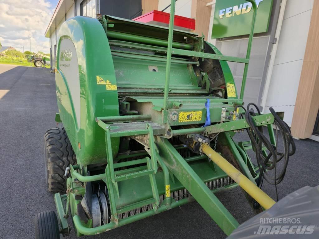 McHale F 5500 Round Balers
