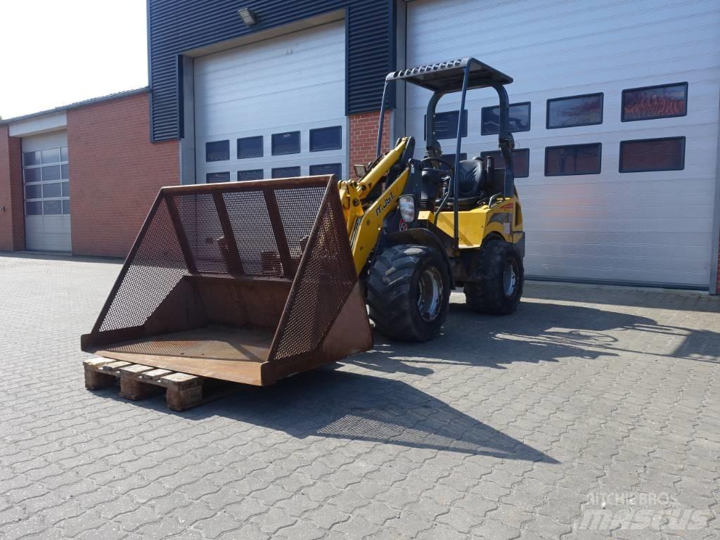 Mustang AL 306 Mini Loader