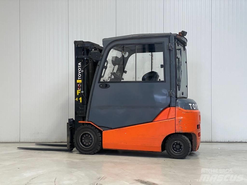 Toyota 8FBMT35 Electric Forklifts