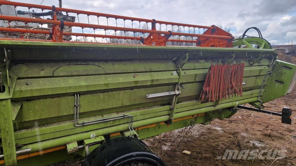 CLAAS Vario 1050 Harvester Headers