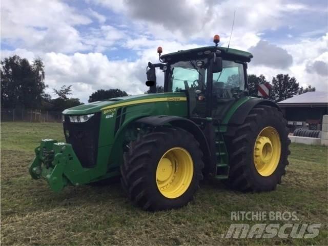 John Deere 8370R Tractors