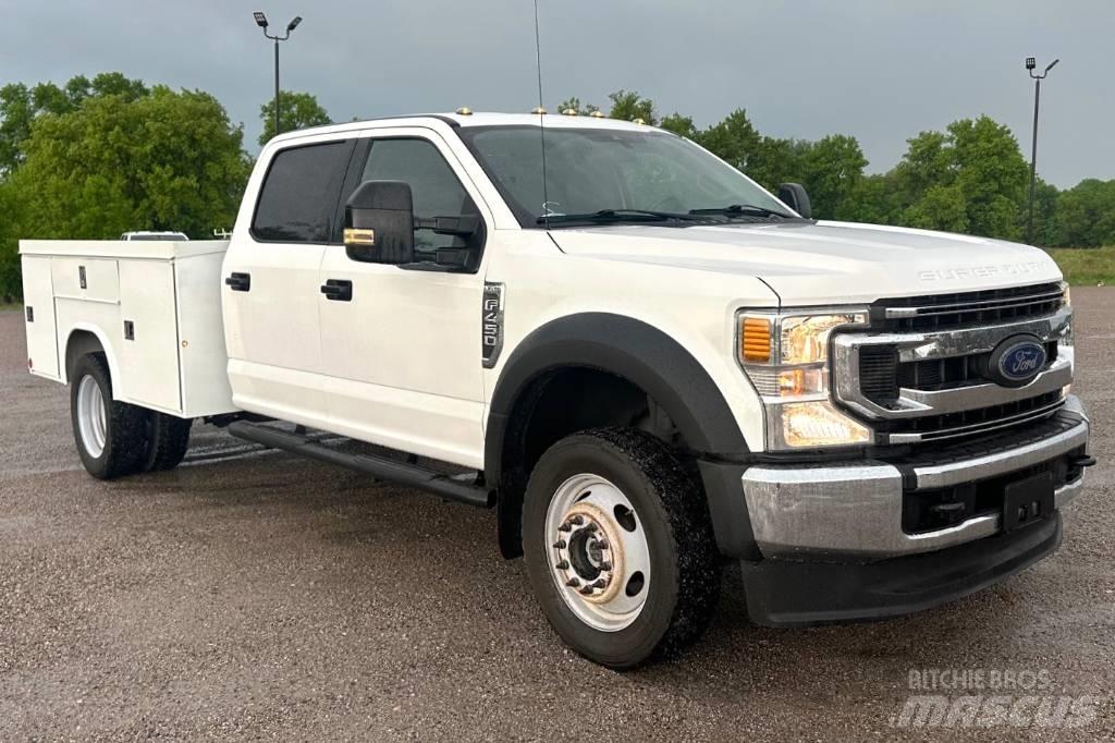 Ford F 450 XLT SD Pickup Trucks