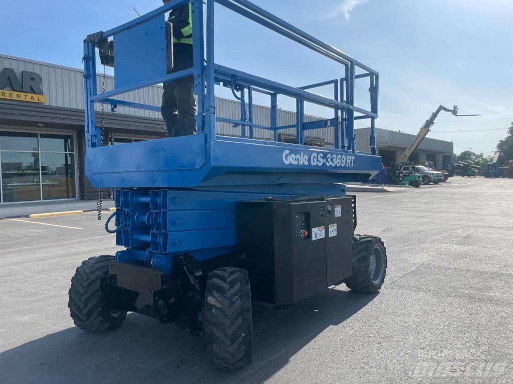 Genie GS 3369 RT Scissor Lifts