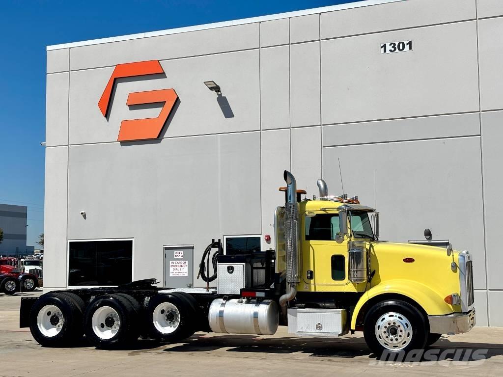 Peterbilt 367 Conventional Trucks / Tractor Trucks