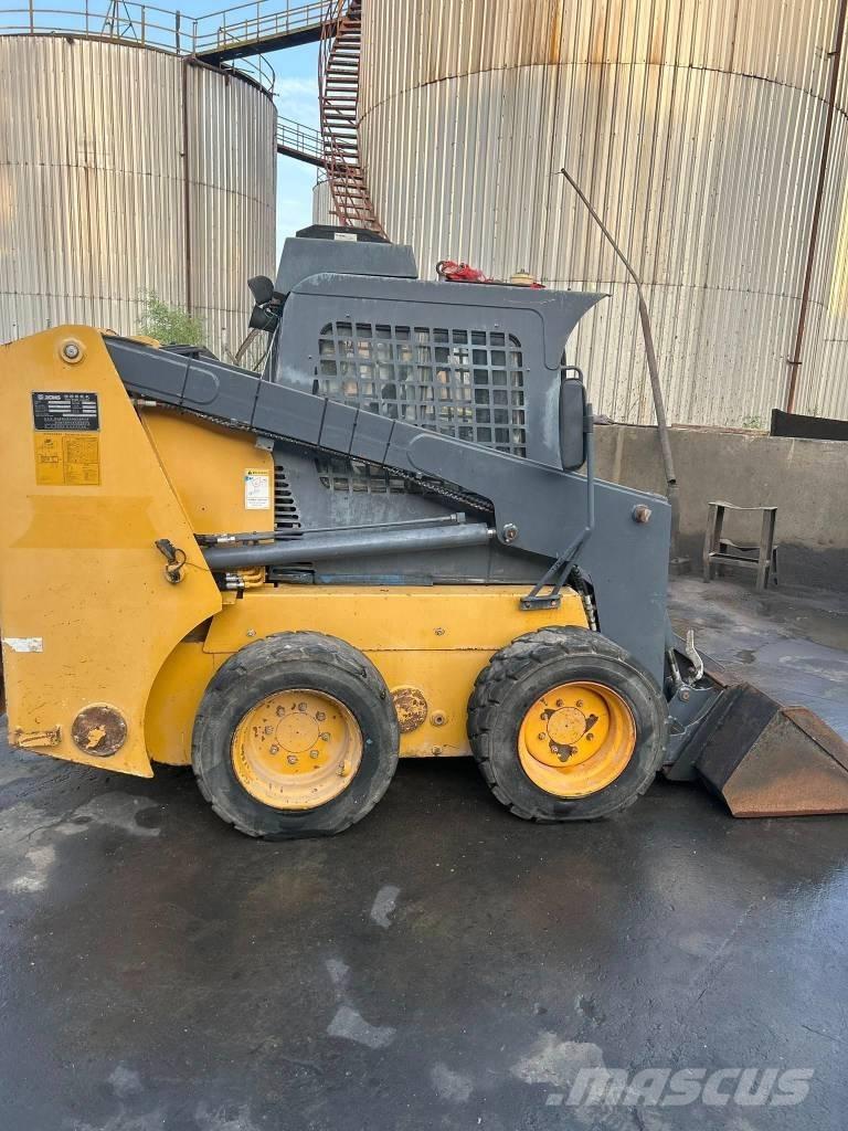 XCMG XCT740 Skid Steer Loaders