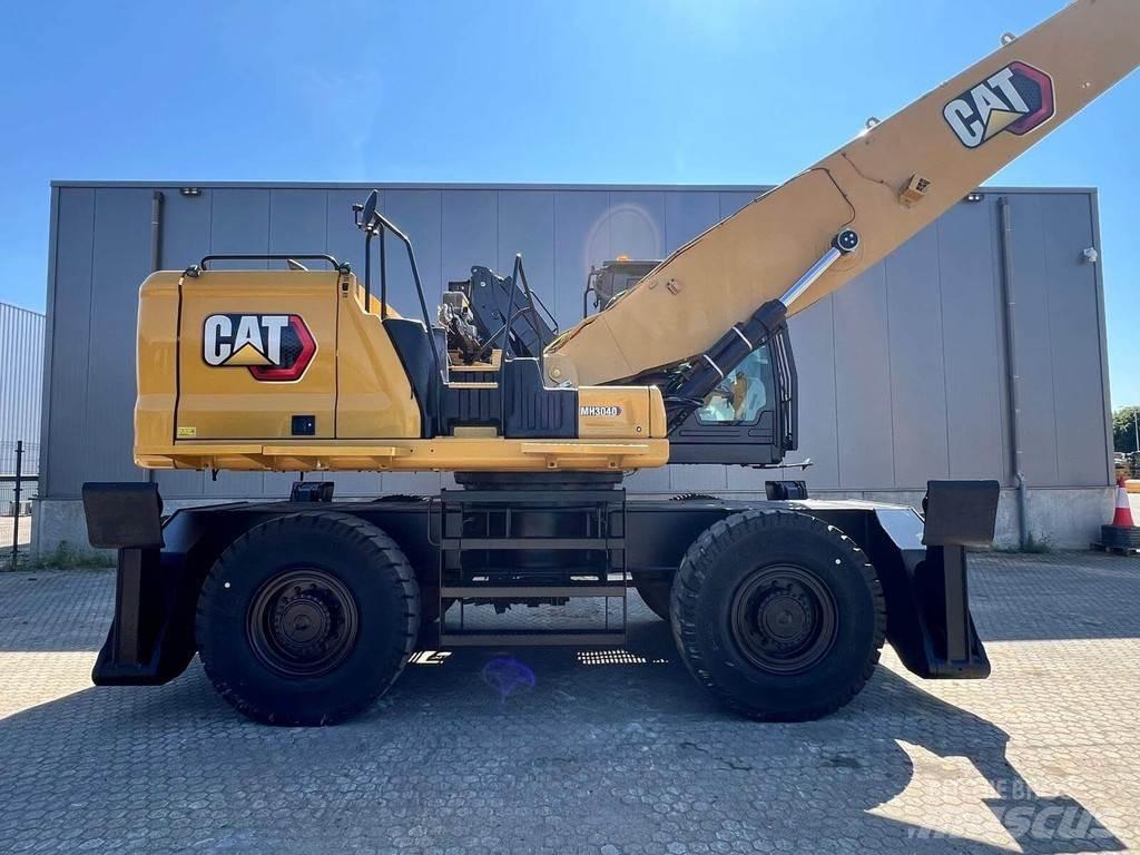 CAT MH3040 Waste / Industry Handlers