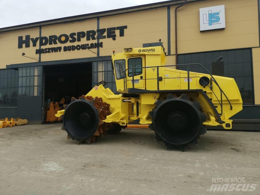 Bomag BC 972 RB Landfill compactors