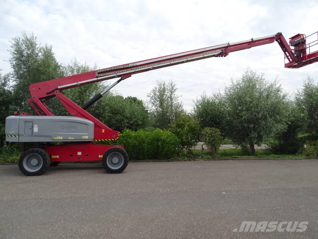 Genie S 85 Telescopic boom lifts