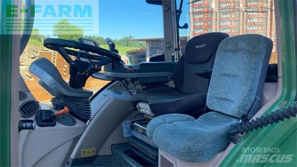 Fendt 513 Vario Tractors