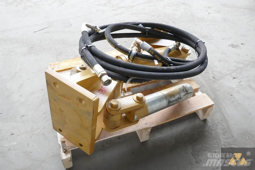 CAT D8T Pin puller Other