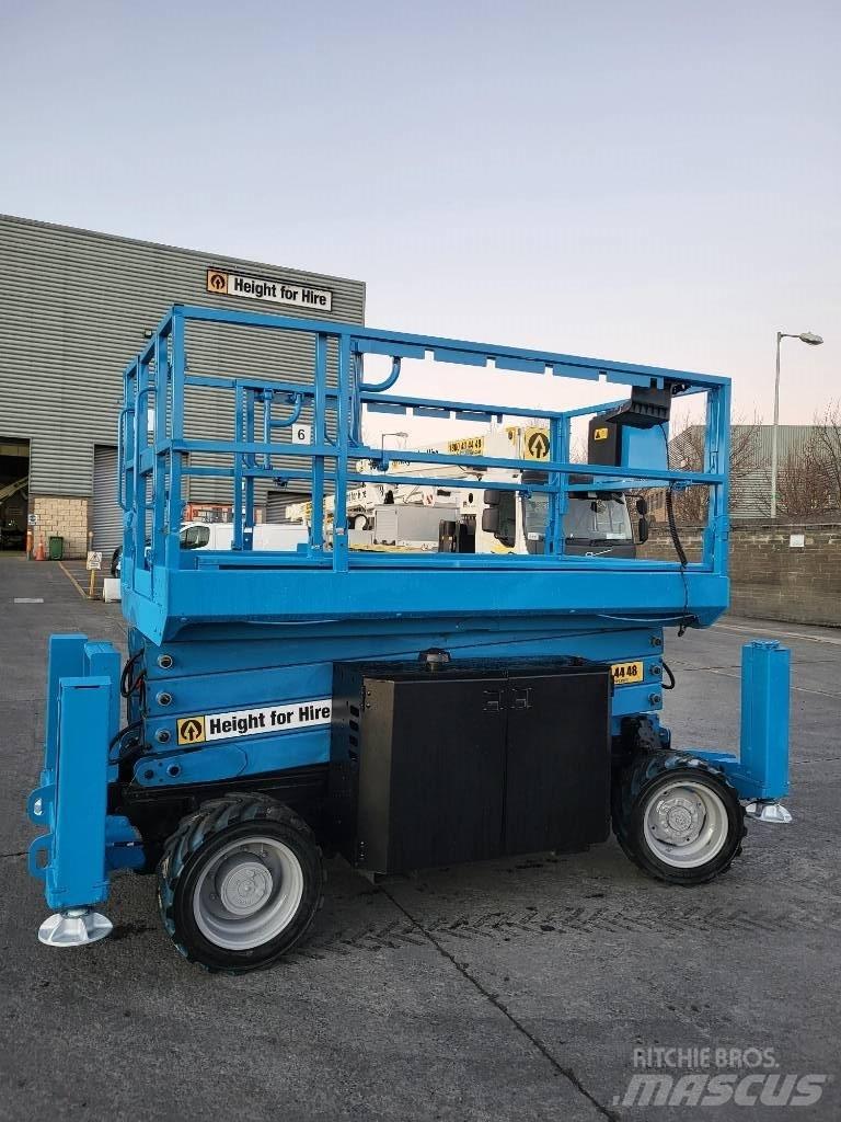 Genie GS 3369 RT Scissor Lifts