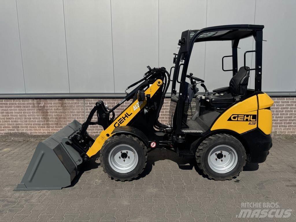 Gehl AL230 Wheel Loaders