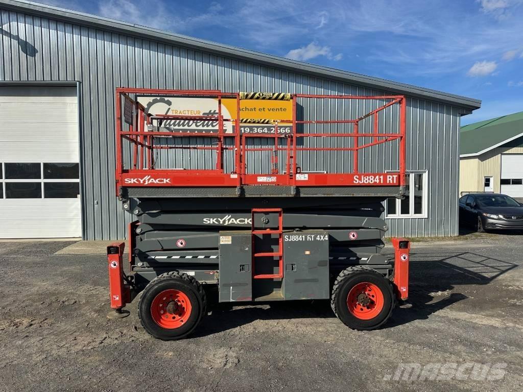 SkyJack SJ 8841 RT Scissor Lifts
