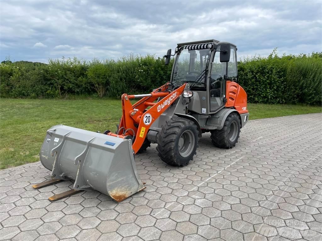 Atlas AR380 Wheel Loaders