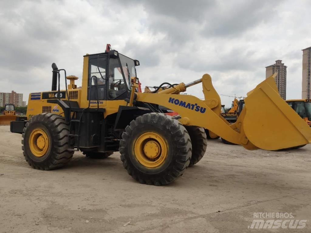 Komatsu WA470-3 Wheel Loaders