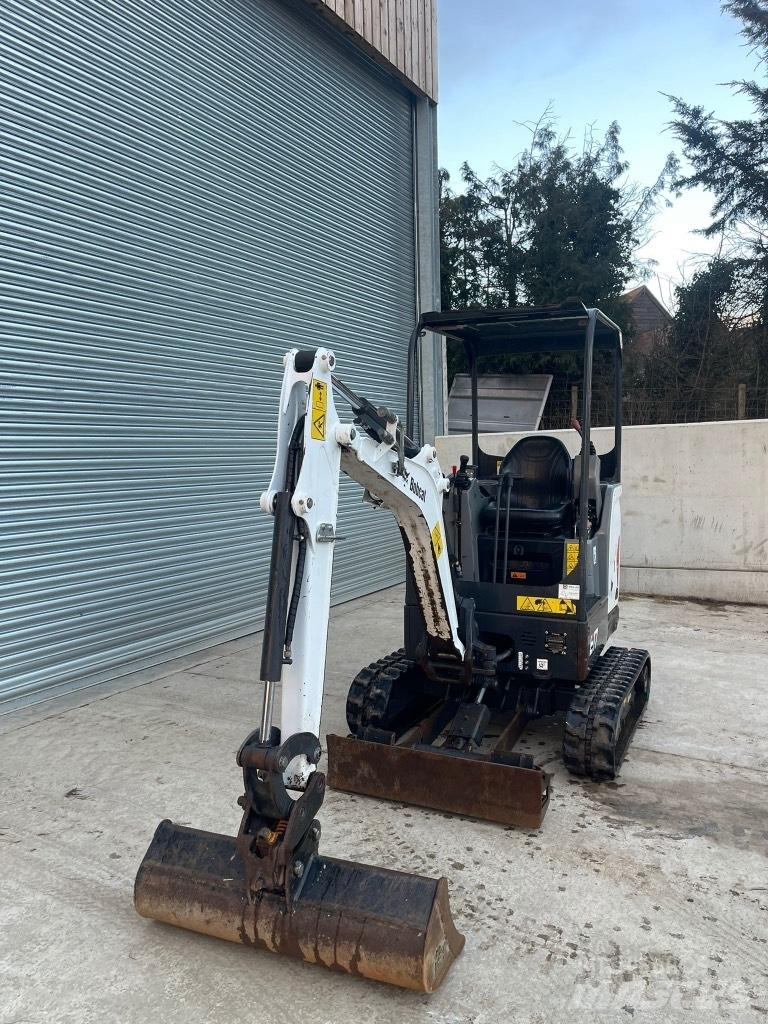 Bobcat E 17 Mini Excavators <7t (Mini Diggers)