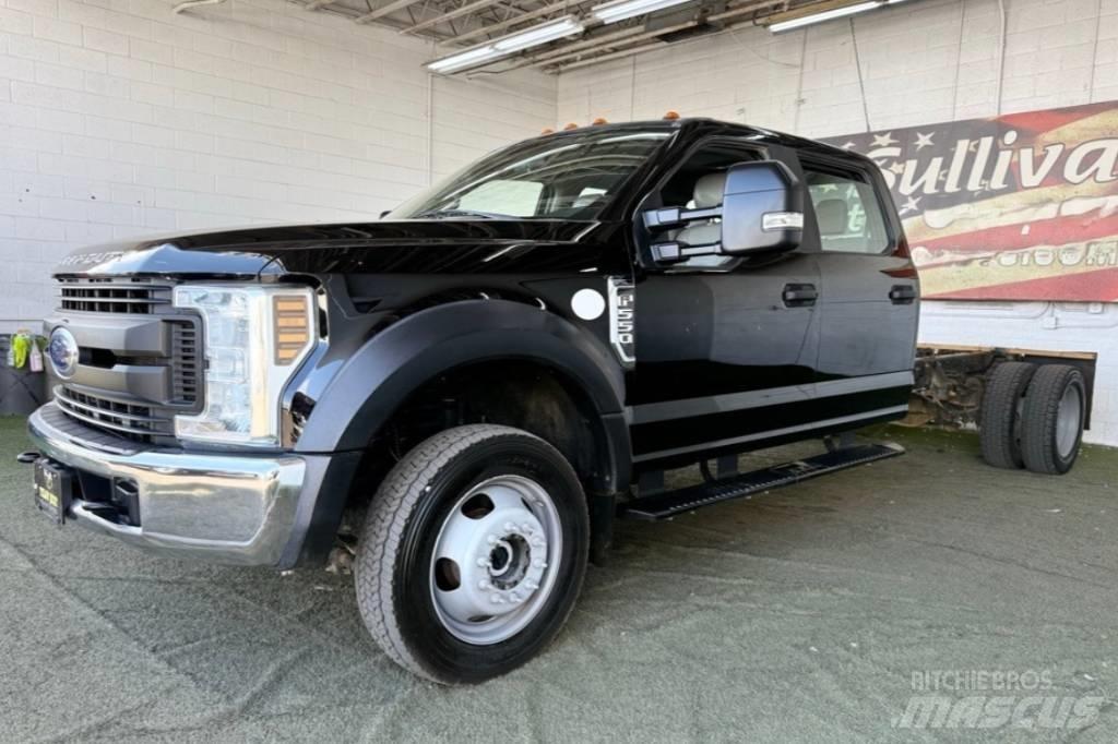 Ford F 550 XL SD Cab & Chassis Trucks