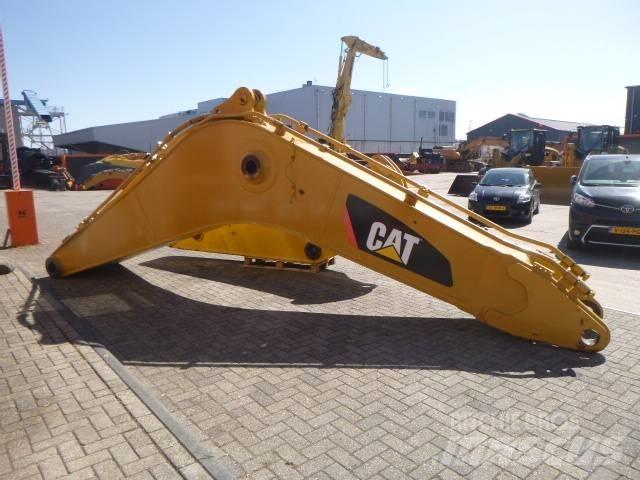 CAT 365CL Booms and dippers