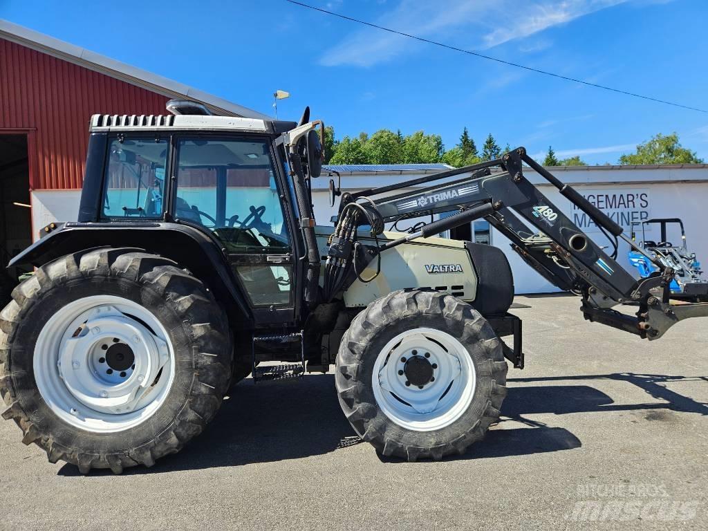 Valtra 6650 Tractors