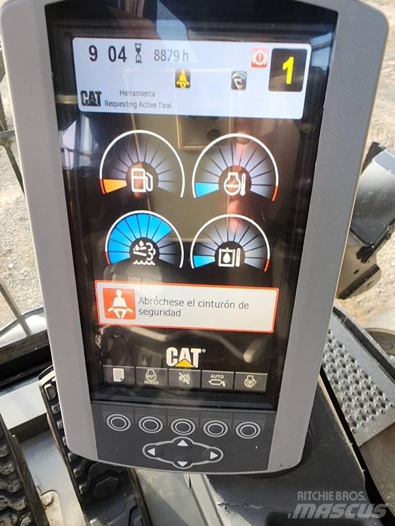CAT MH3022 Waste / Industry Handlers