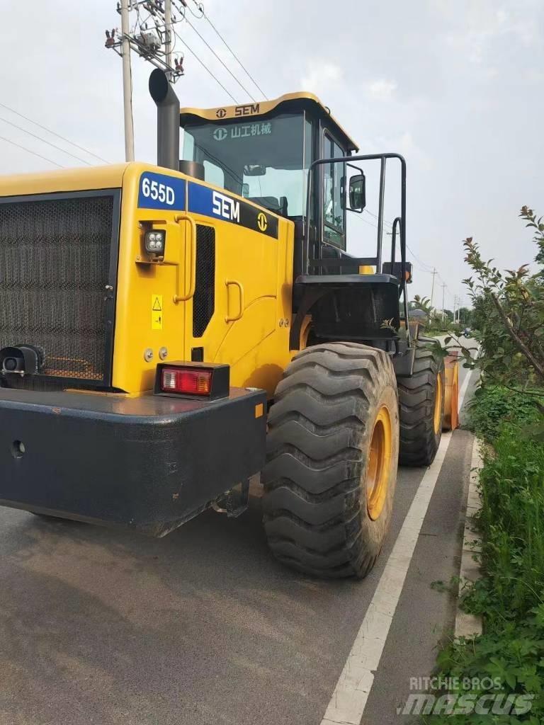 SEM 655D charger Wheel Loaders