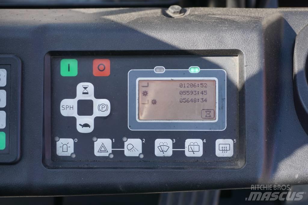 Toyota 8FBEK16T Electric Forklifts
