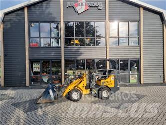 Schäffer 2428 Mini Loader